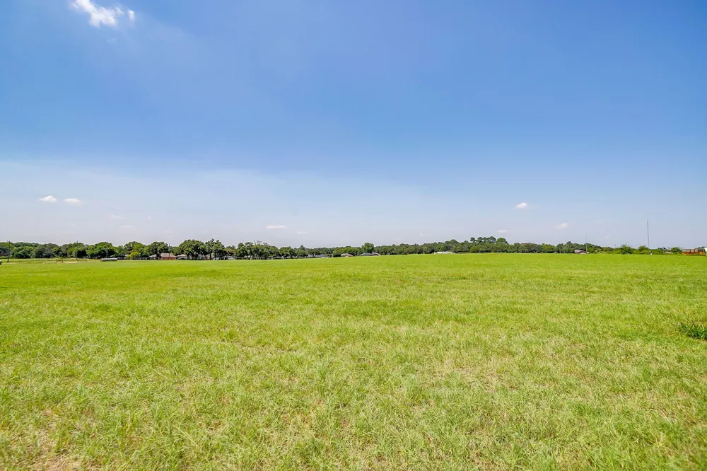 601 Cr-805 Keene, TX 76031