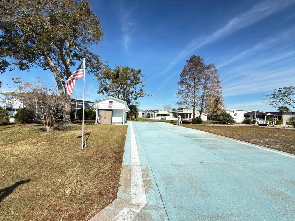 5036 SHORE LINE DRIVE Polk City, FL 33868