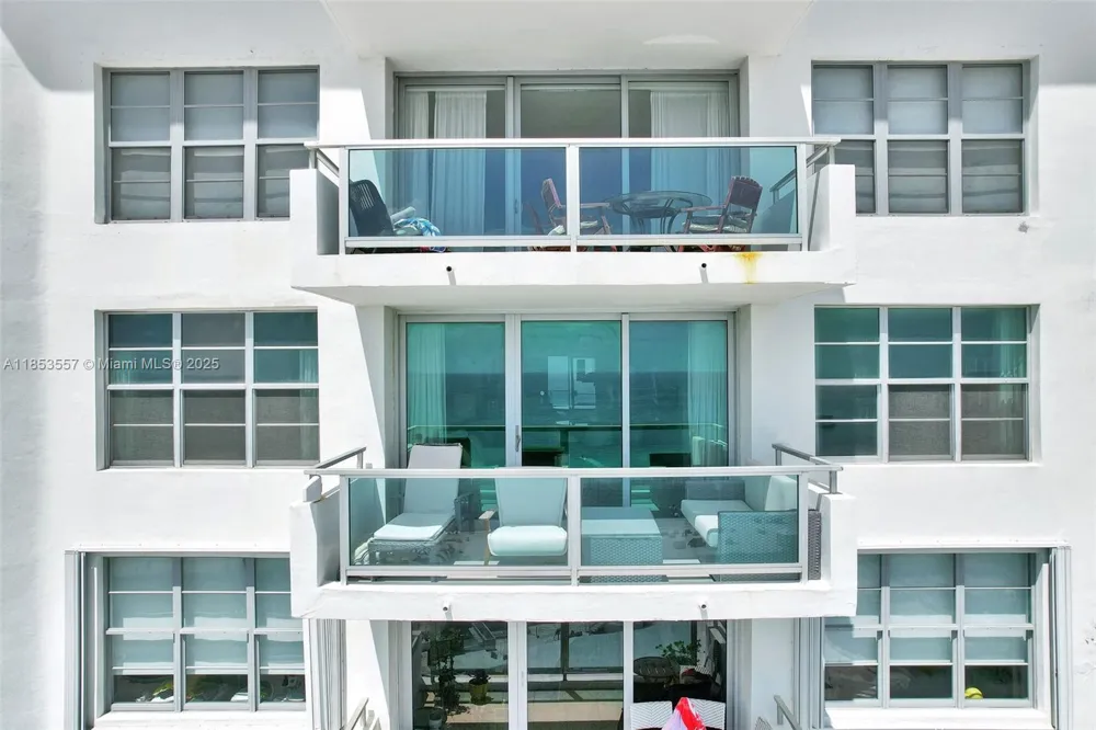 5151 Collins Ave #1519 Miami Beach, FL 33140