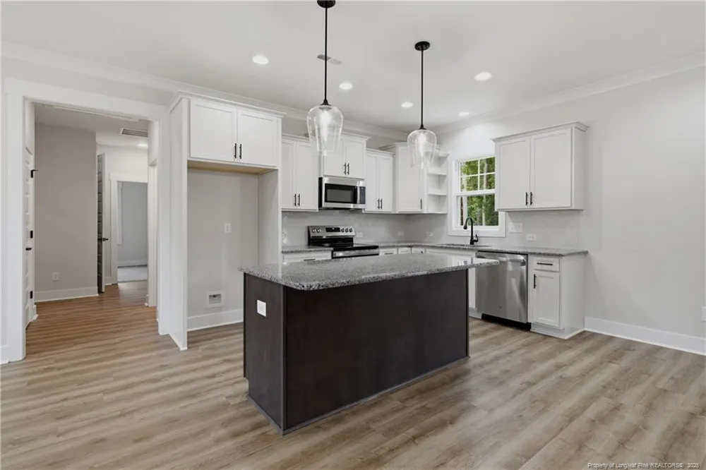 154 Ridge Stone Drive Autryville, NC 28318