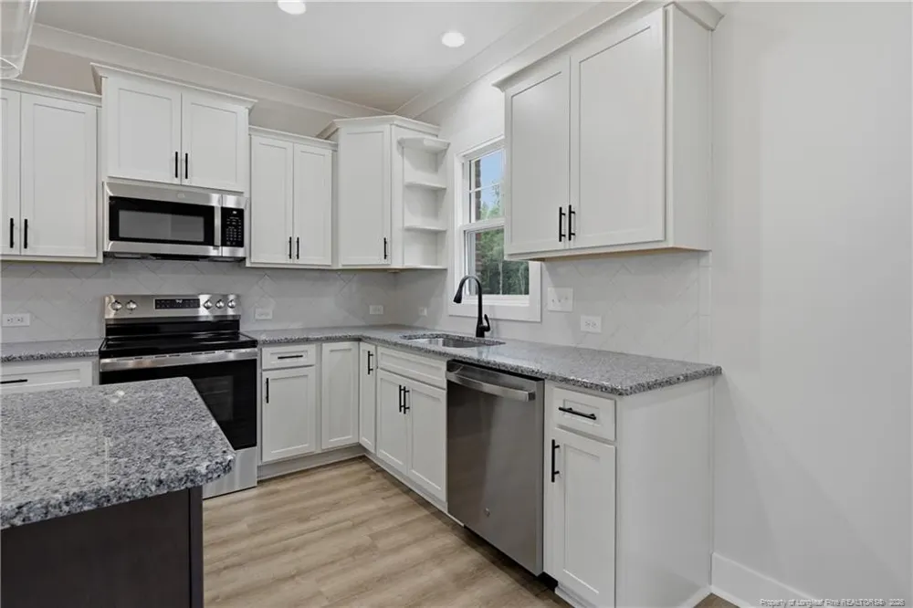 154 Ridge Stone Drive Autryville, NC 28318
