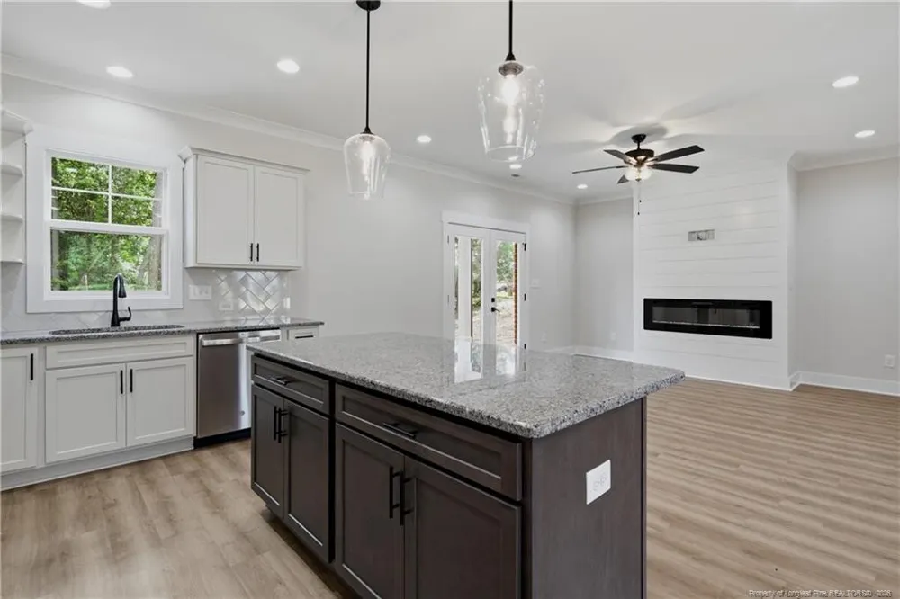 154 Ridge Stone Drive Autryville, NC 28318
