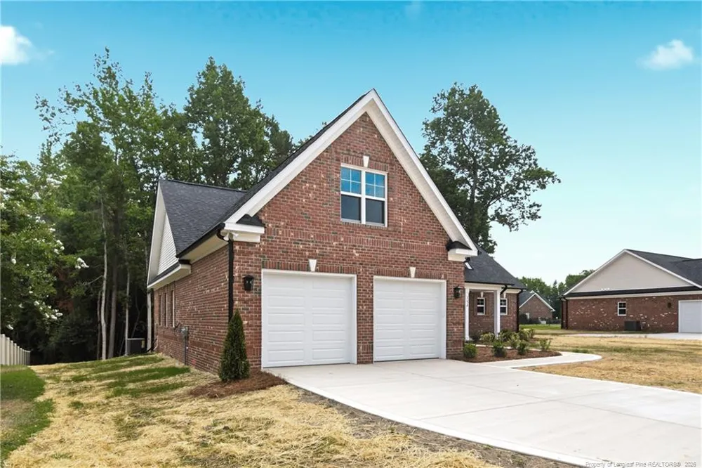 154 Ridge Stone Drive Autryville, NC 28318