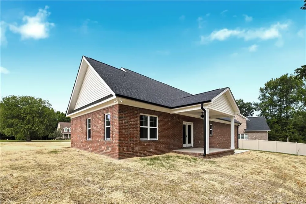 154 Ridge Stone Drive Autryville, NC 28318