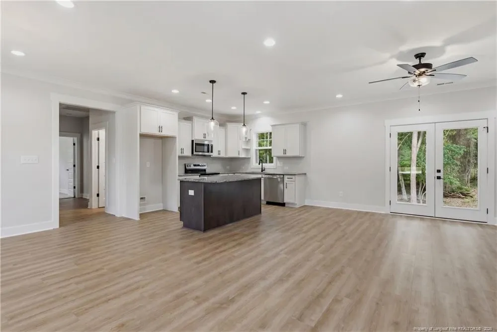 154 Ridge Stone Drive Autryville, NC 28318