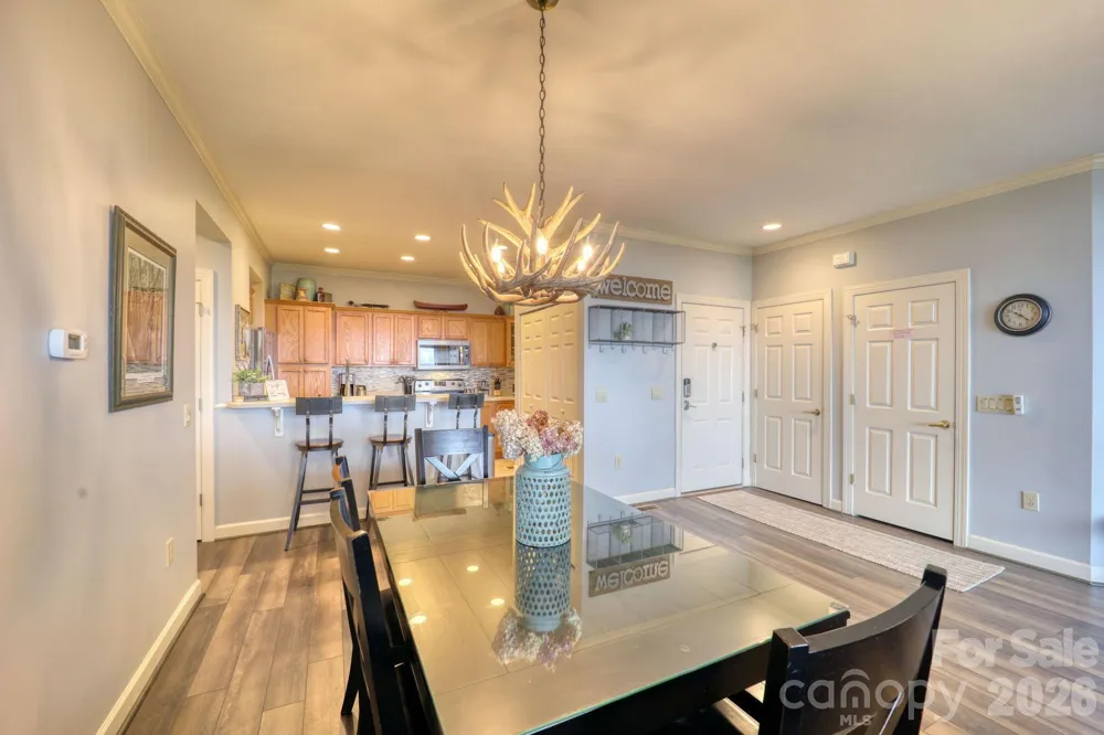 180 Windy Knoll Banner Elk, NC 28604