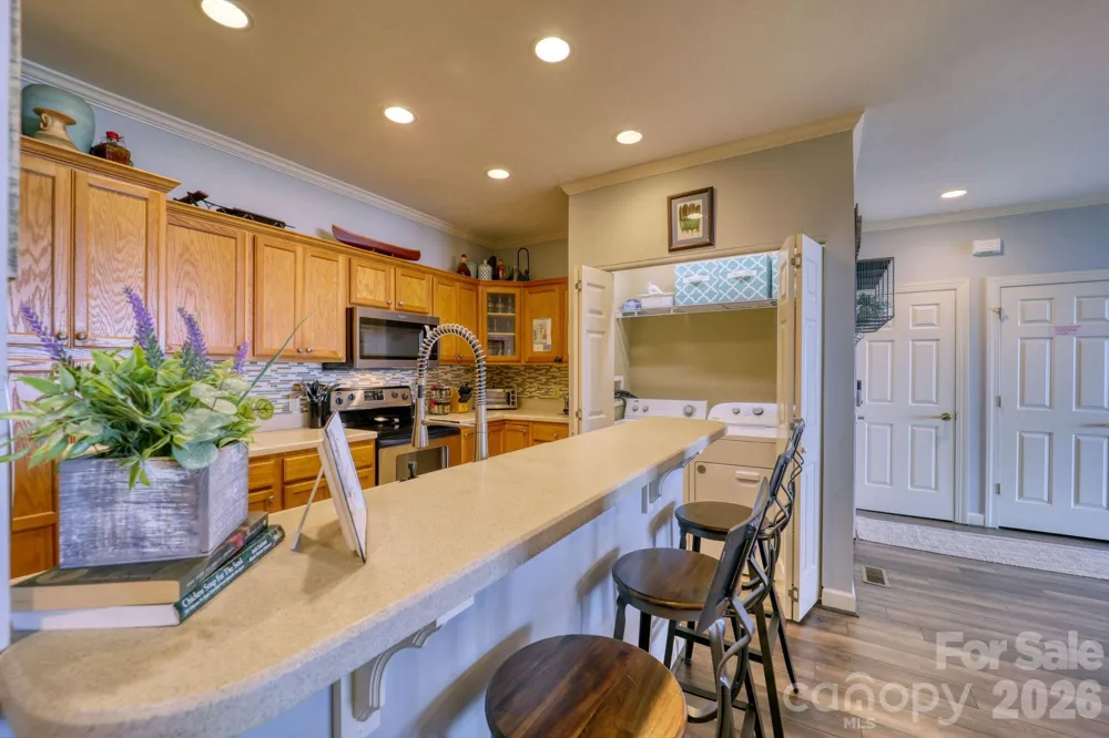 180 Windy Knoll Banner Elk, NC 28604