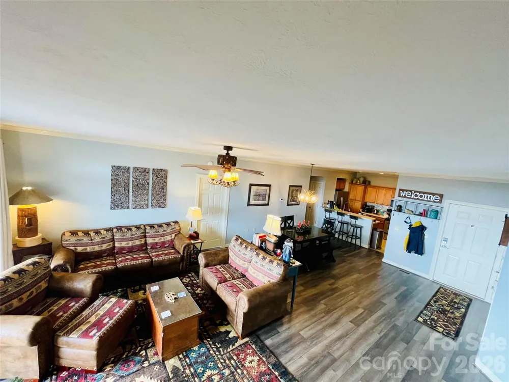 180 Windy Knoll Banner Elk, NC 28604