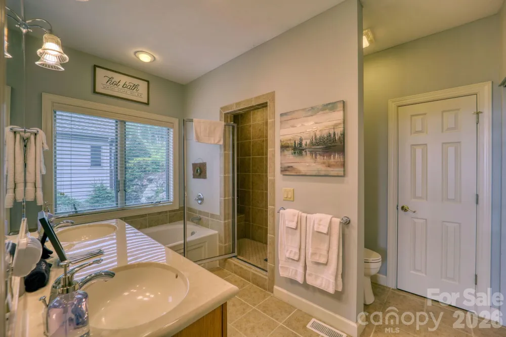 180 Windy Knoll Banner Elk, NC 28604