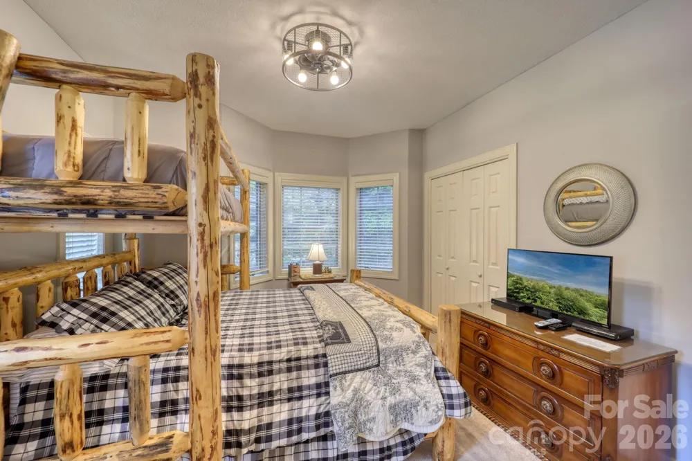 180 Windy Knoll Banner Elk, NC 28604