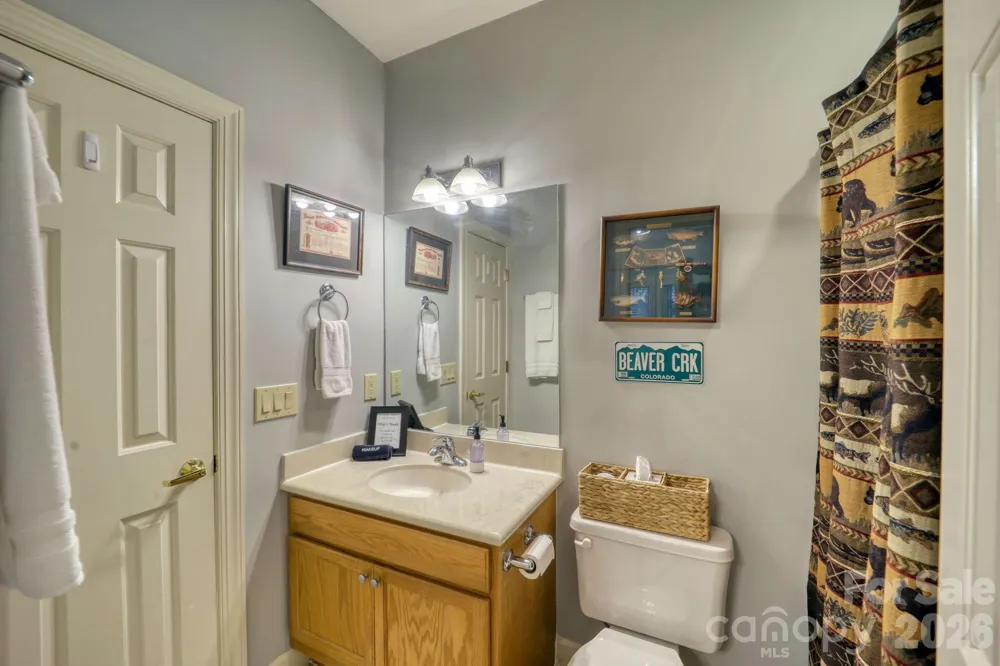 180 Windy Knoll Banner Elk, NC 28604