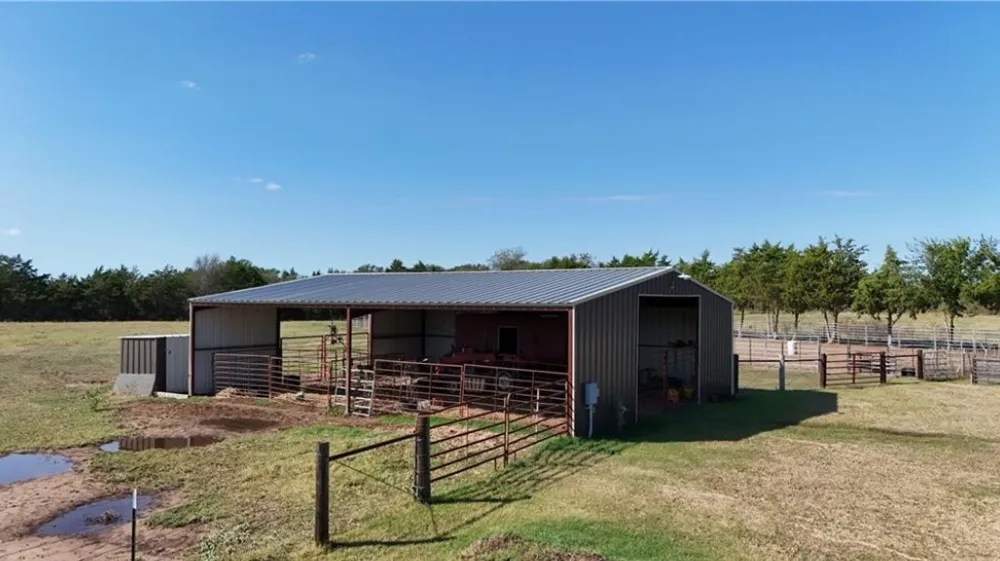 1850 LCR 439 Groesbeck, TX 76667