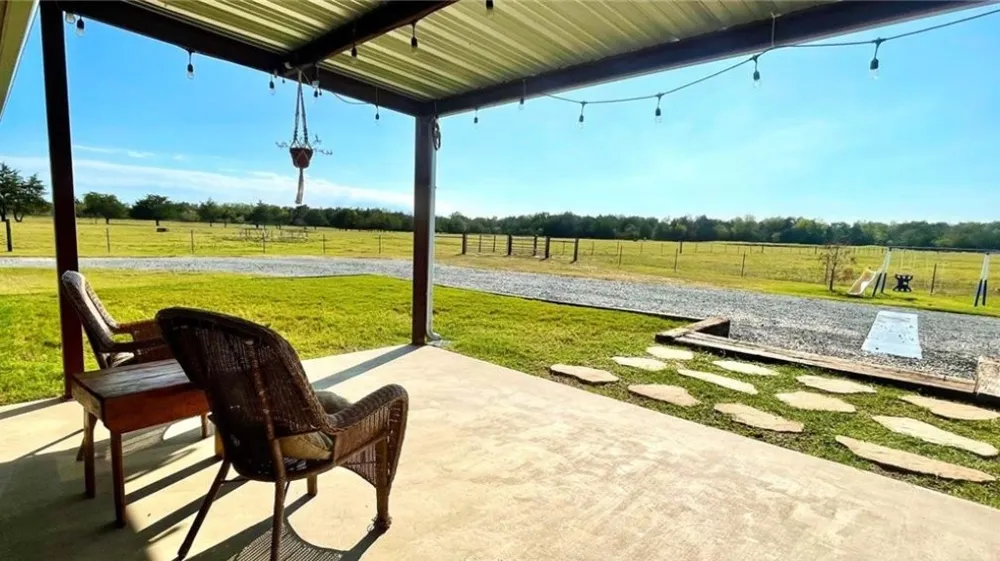 1850 LCR 439 Groesbeck, TX 76667