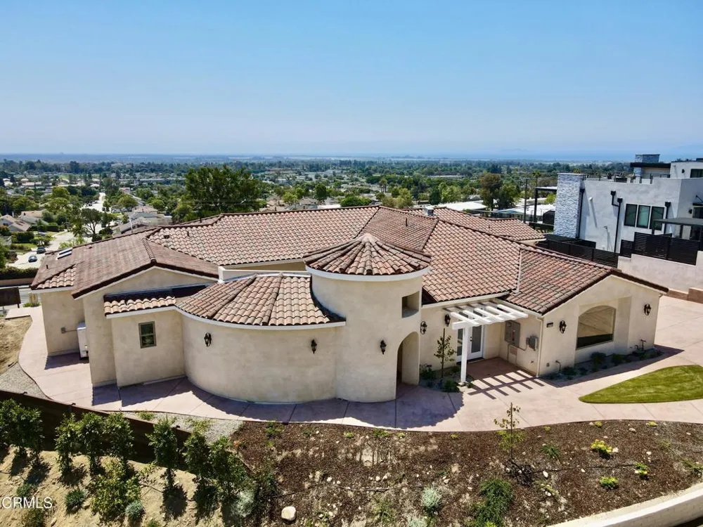 6174 Cobblestone Drive Ventura, CA 93003
