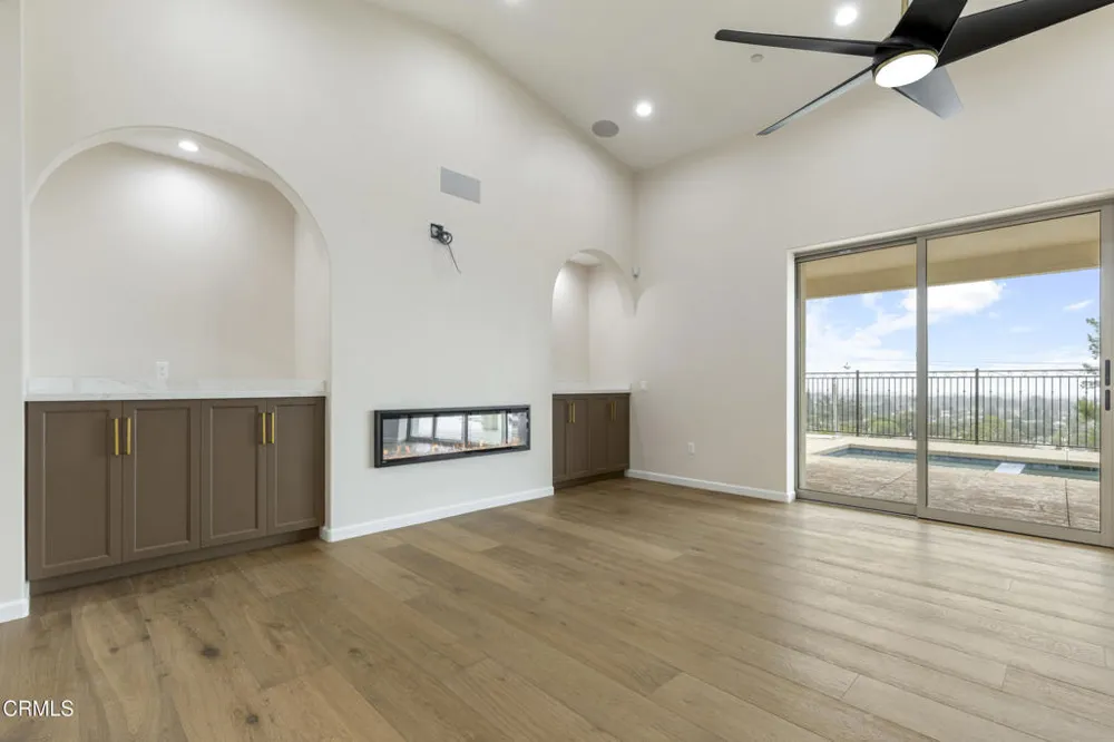 6174 Cobblestone Drive Ventura, CA 93003