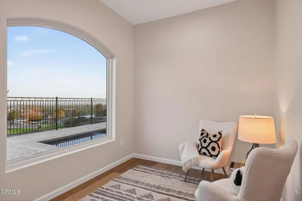 6174 Cobblestone Drive Ventura, CA 93003