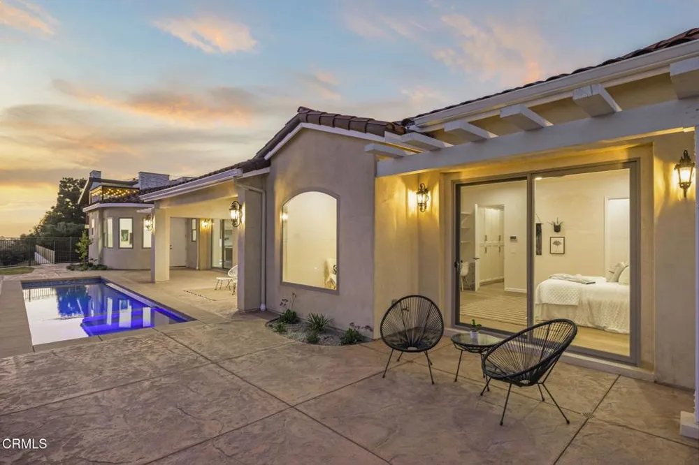6174 Cobblestone Drive Ventura, CA 93003