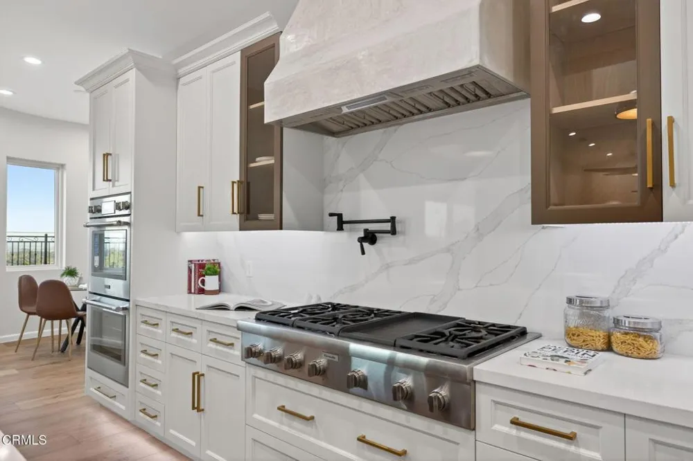 6174 Cobblestone Drive Ventura, CA 93003