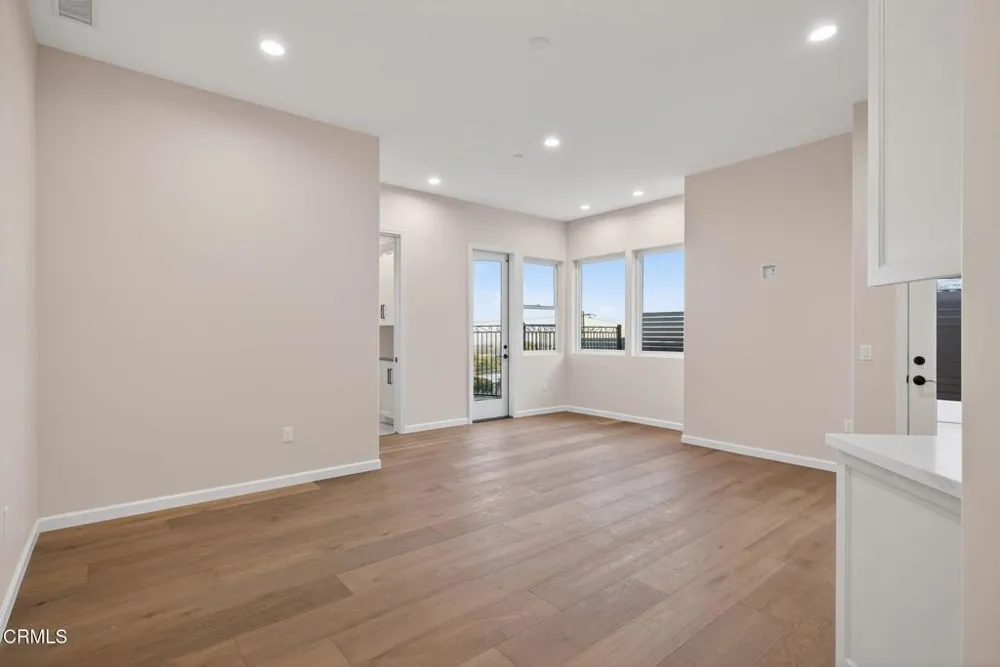 6174 Cobblestone Drive Ventura, CA 93003