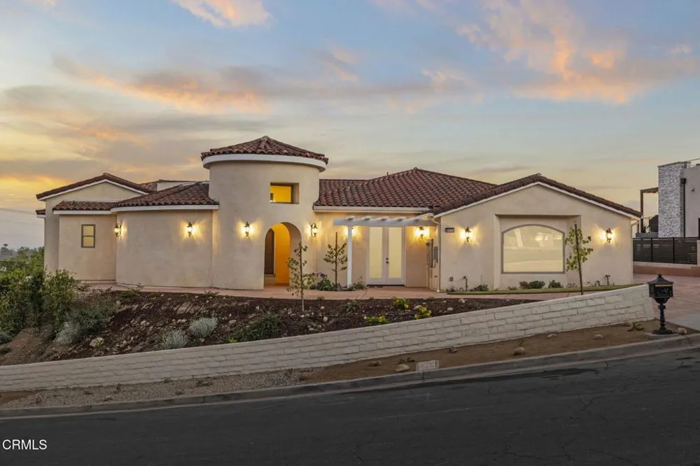 6174 Cobblestone Drive Ventura, CA 93003