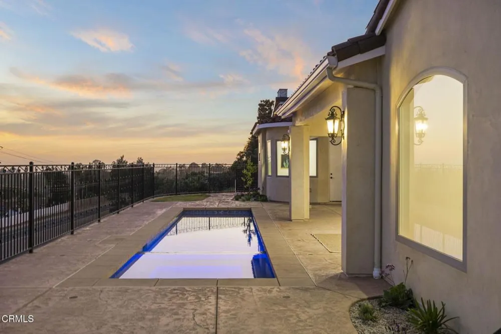 6174 Cobblestone Drive Ventura, CA 93003
