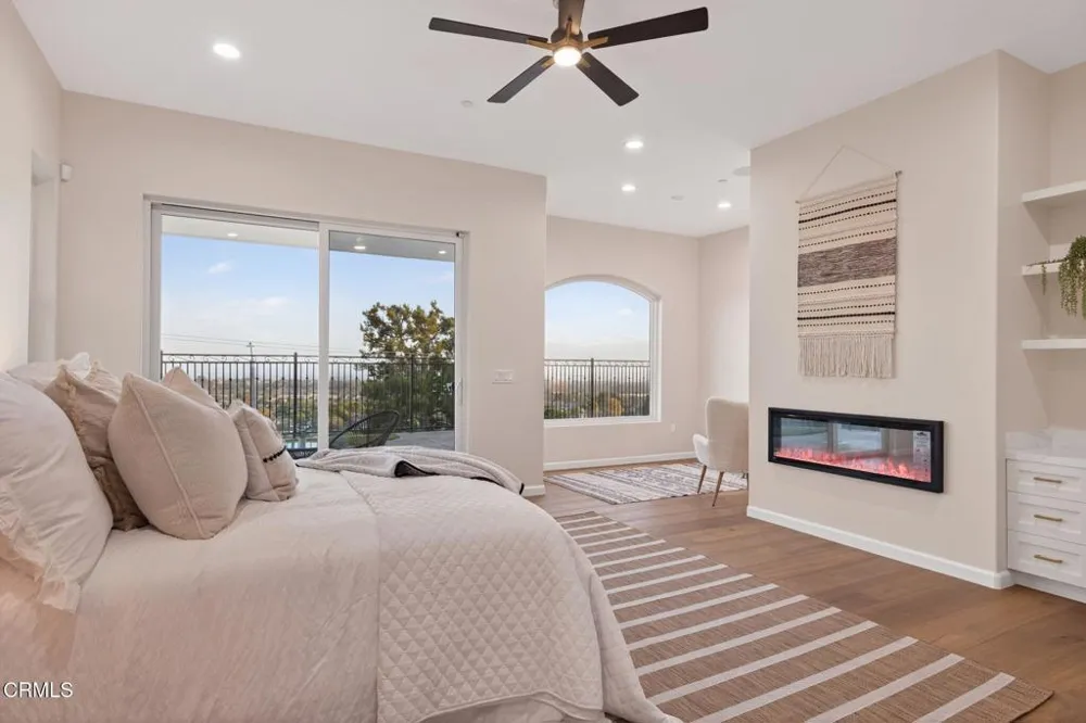 6174 Cobblestone Drive Ventura, CA 93003