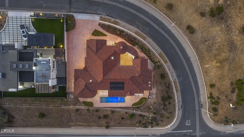 6174 Cobblestone Drive Ventura, CA 93003