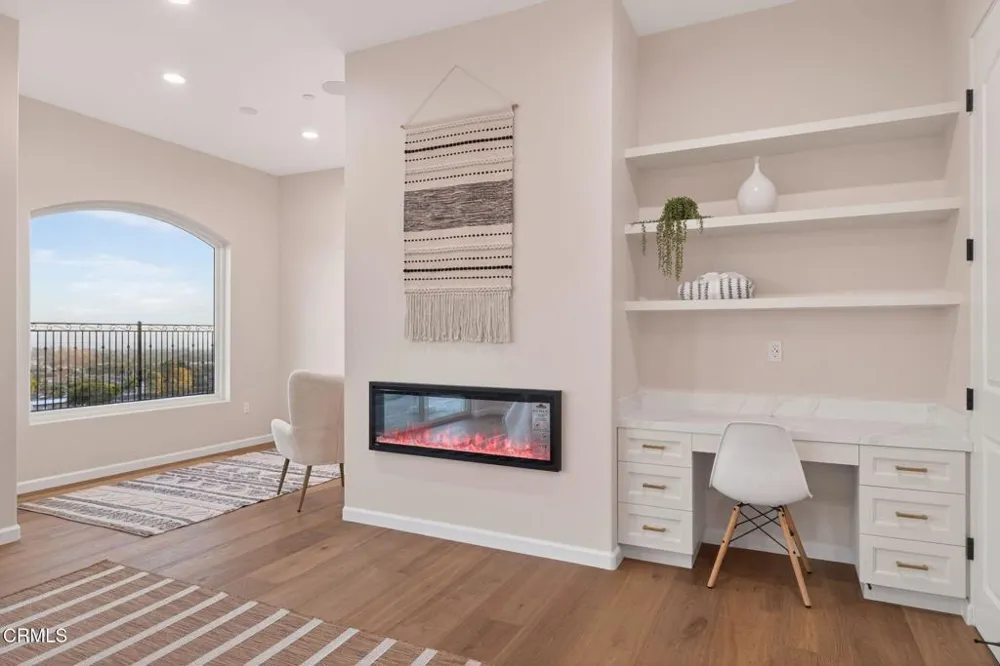 6174 Cobblestone Drive Ventura, CA 93003