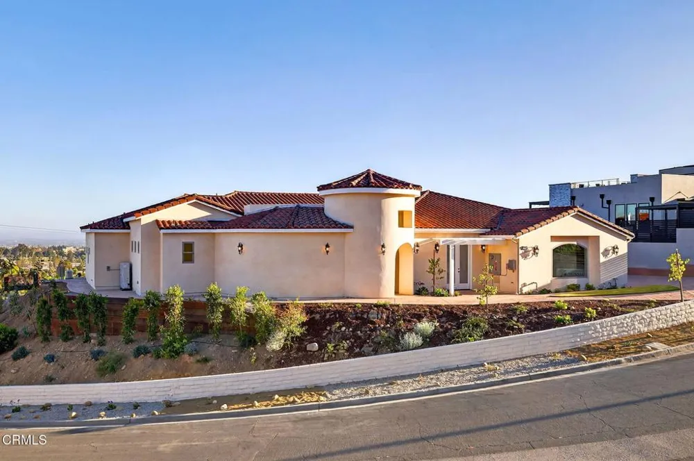 6174 Cobblestone Drive Ventura, CA 93003