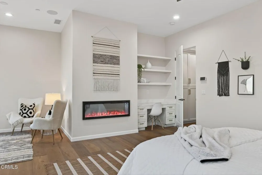 6174 Cobblestone Drive Ventura, CA 93003