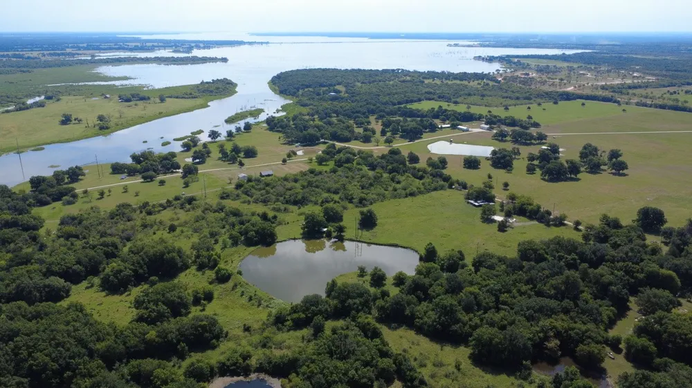 800 S 45 Highway #E Richland, TX 76681