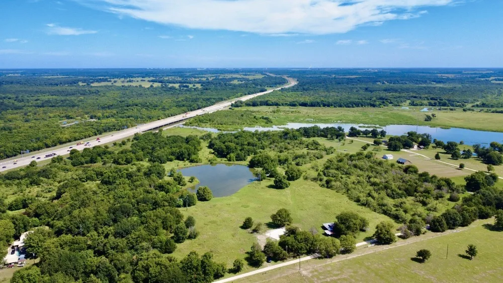 800 S 45 Highway #E Richland, TX 76681