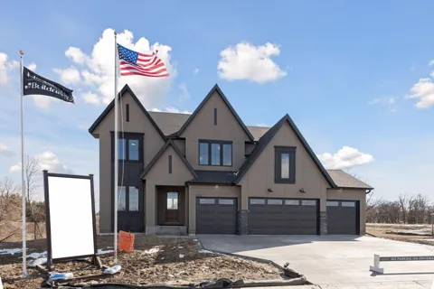 6310 Poplar Lane