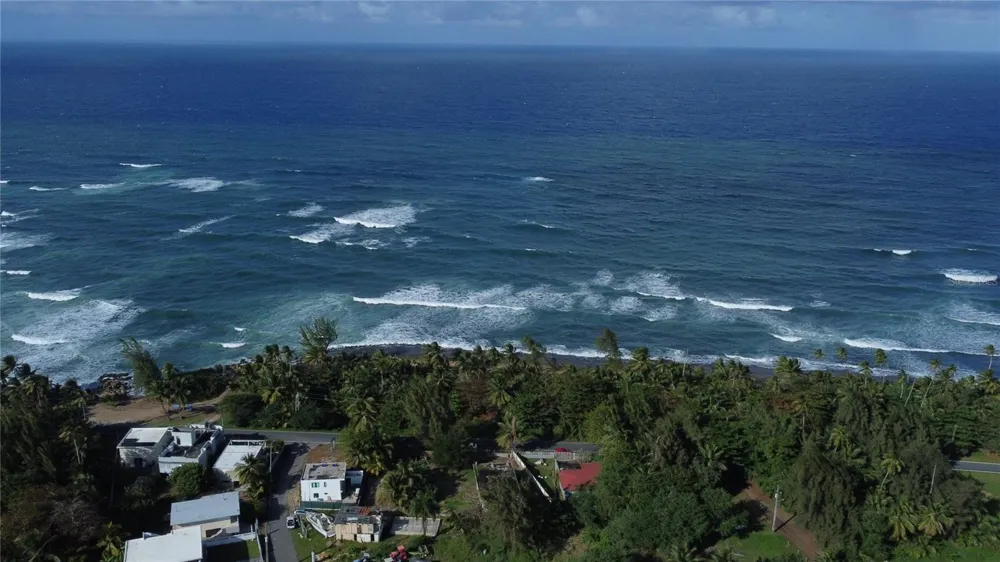 Puerto Nuevo ward PR 686 #Lot. 9 Vega Baja, PR 00693