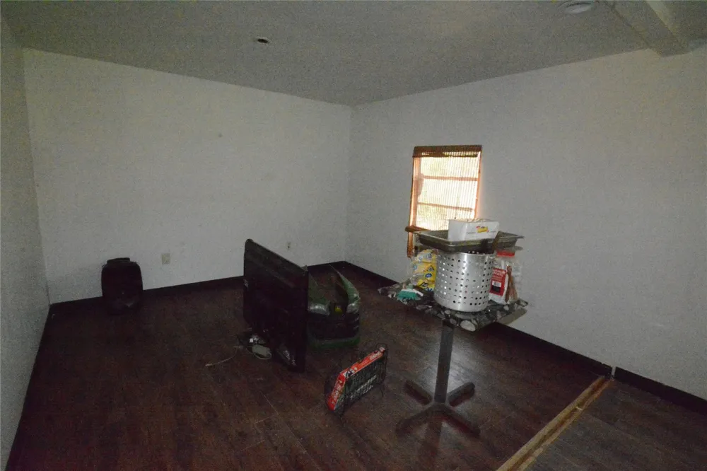 1120 Cherry Creek Drive Shepherd, TX 77371