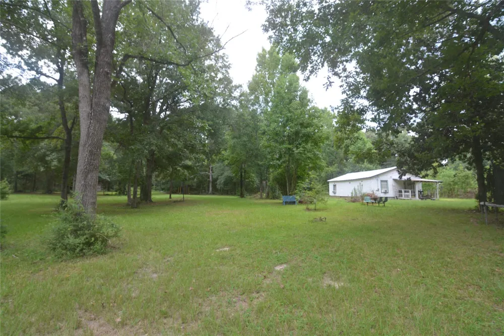 1120 Cherry Creek Drive Shepherd, TX 77371