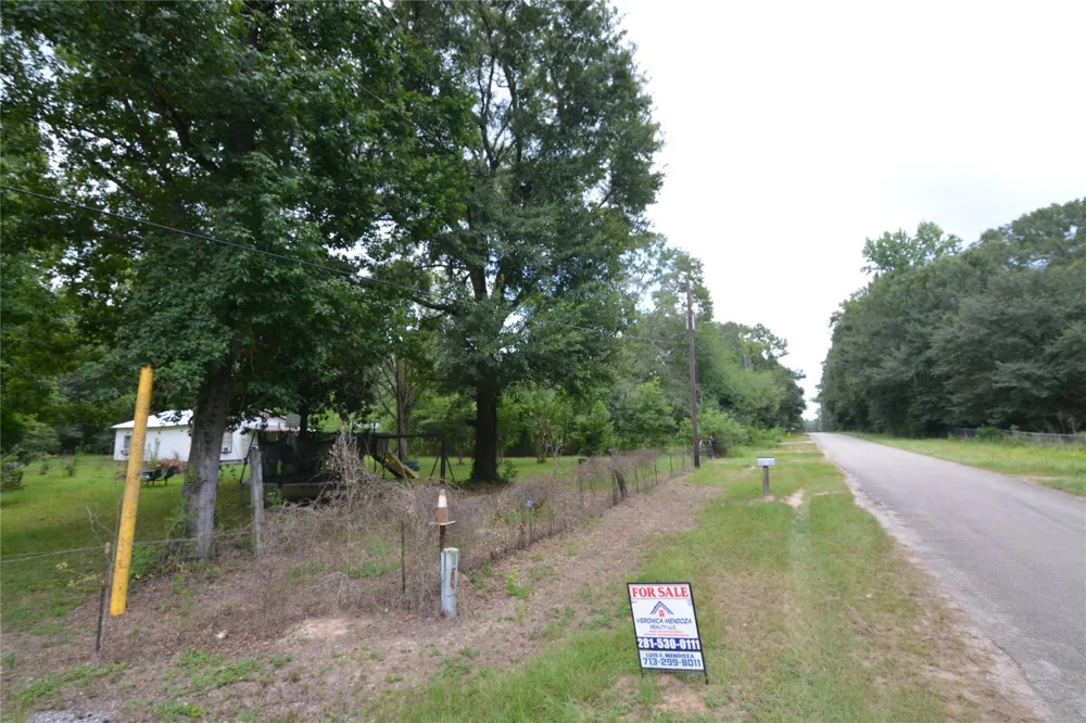 1120 Cherry Creek Drive Shepherd, TX 77371