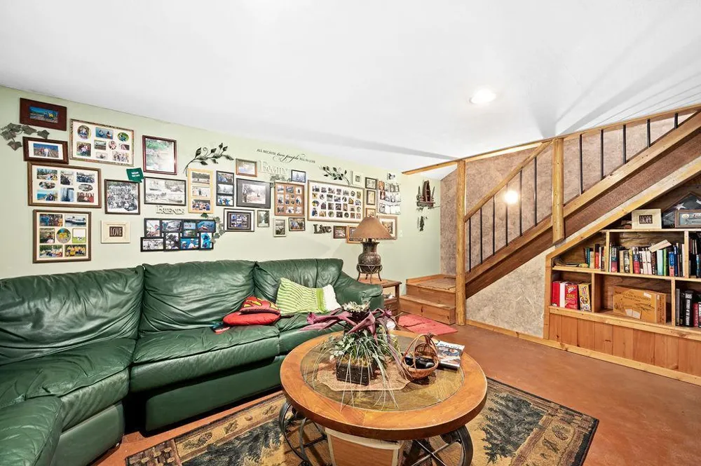 3687 Bassett Bay Beach Road Brimson, MN 55602