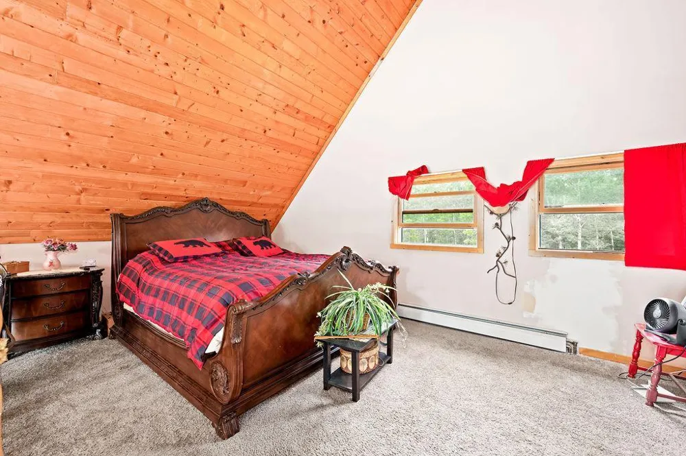 3687 Bassett Bay Beach Road Brimson, MN 55602