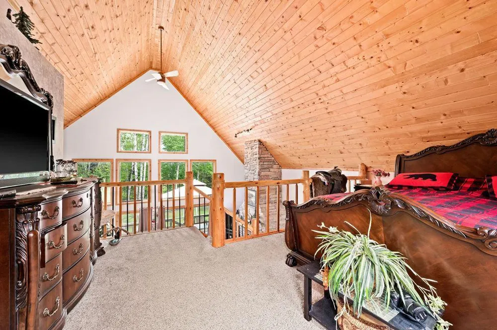3687 Bassett Bay Beach Road Brimson, MN 55602