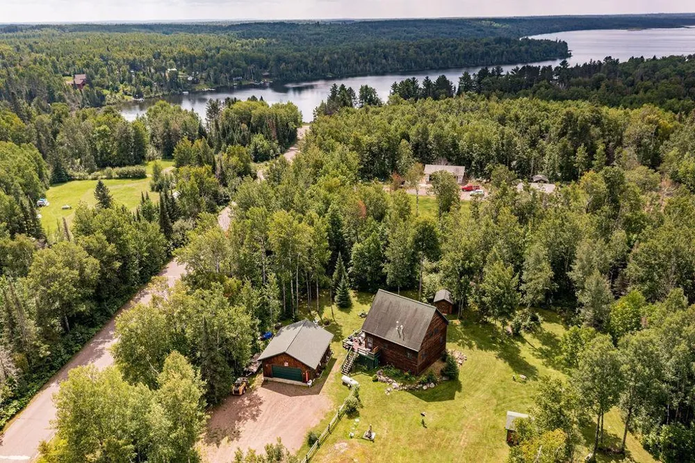 3687 Bassett Bay Beach Road Brimson, MN 55602