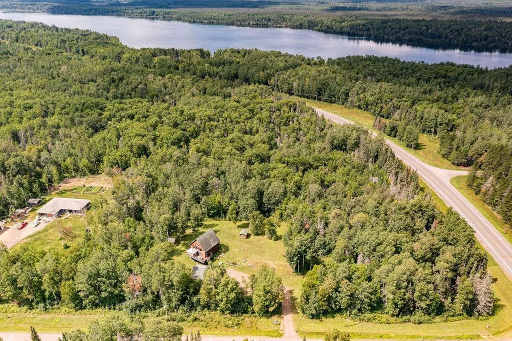 3687 Bassett Bay Beach Road Brimson, MN 55602