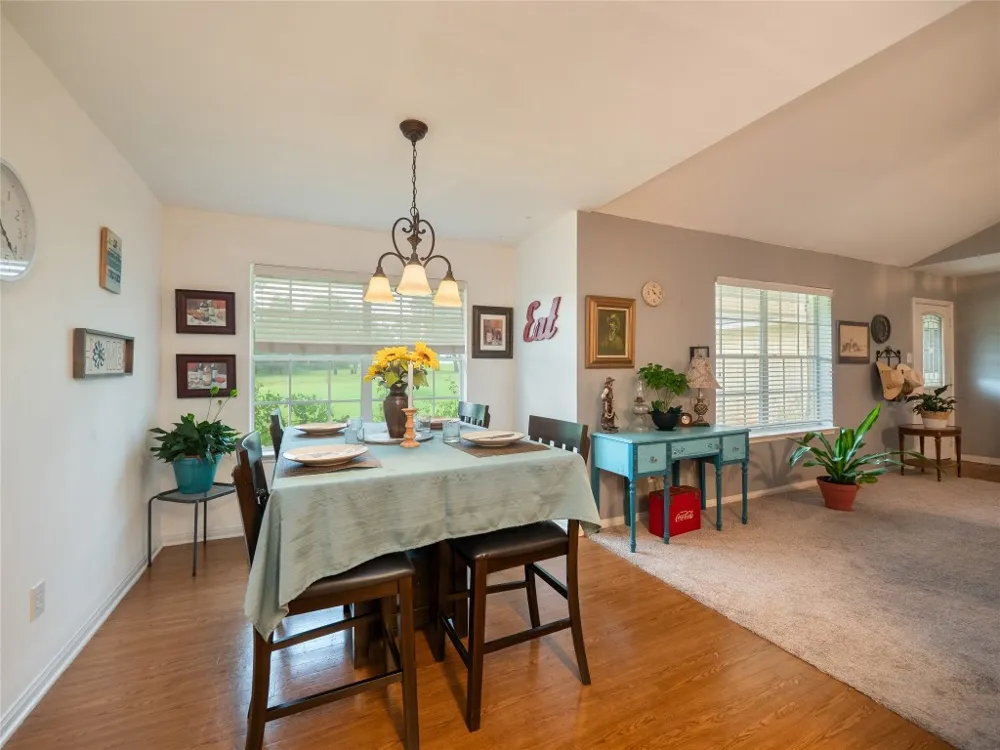 1650 County Road 439 Thorndale, TX 76577