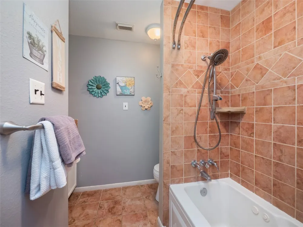 1650 County Road 439 Thorndale, TX 76577