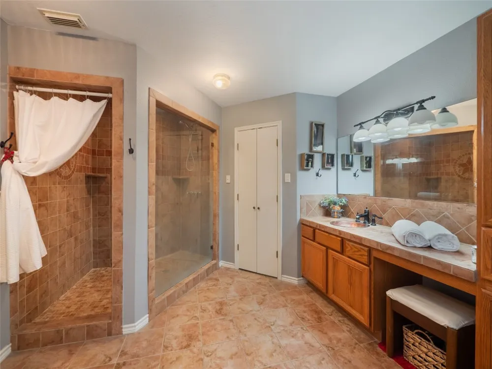 1650 County Road 439 Thorndale, TX 76577