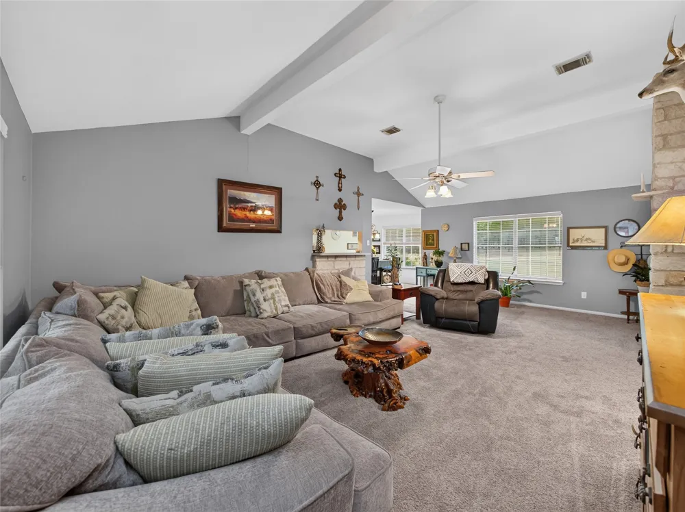1650 County Road 439 Thorndale, TX 76577