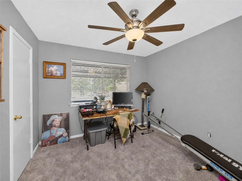 1650 County Road 439 Thorndale, TX 76577