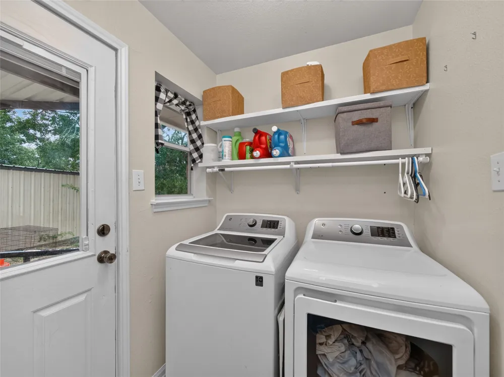 1650 County Road 439 Thorndale, TX 76577