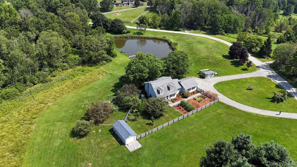59 Delaware Drive Call Listing Agent, PA 18415