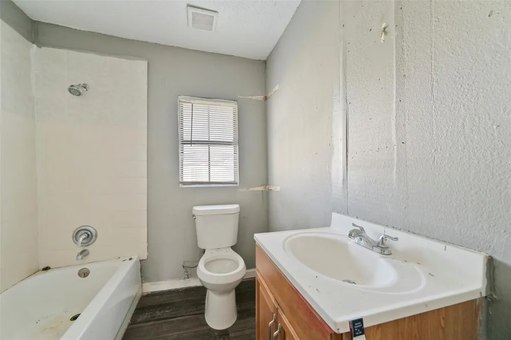 1905 9th Street Galena Park, TX 77547